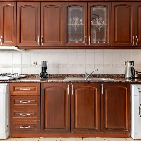 Charming Flat W Balcony 10 Min To Cevahir Mall *